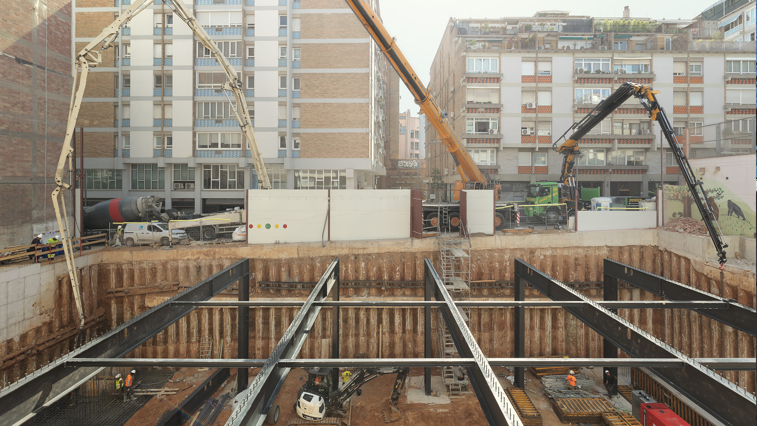 Escuela Suiza de Barcelona trasbordo arquitectura